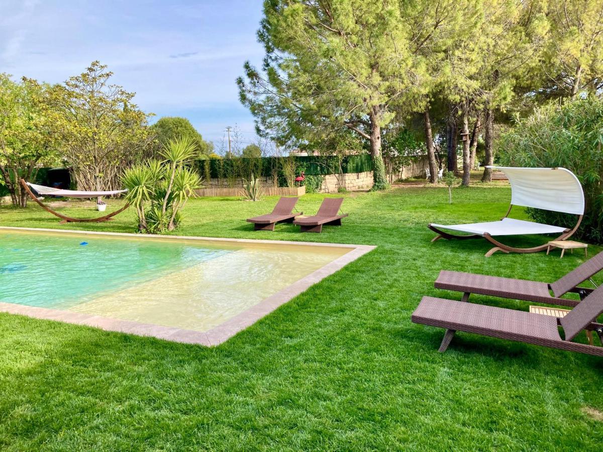 Le Patio, Chambres D Hotes Pour Adultes En Camargue, Possibilite De Naturisme A La Piscine, Aimargues Exterior foto