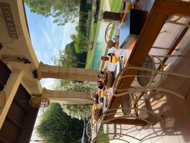 Le Patio, Chambres D Hotes Pour Adultes En Camargue, Possibilite De Naturisme A La Piscine, Aimargues Exterior foto